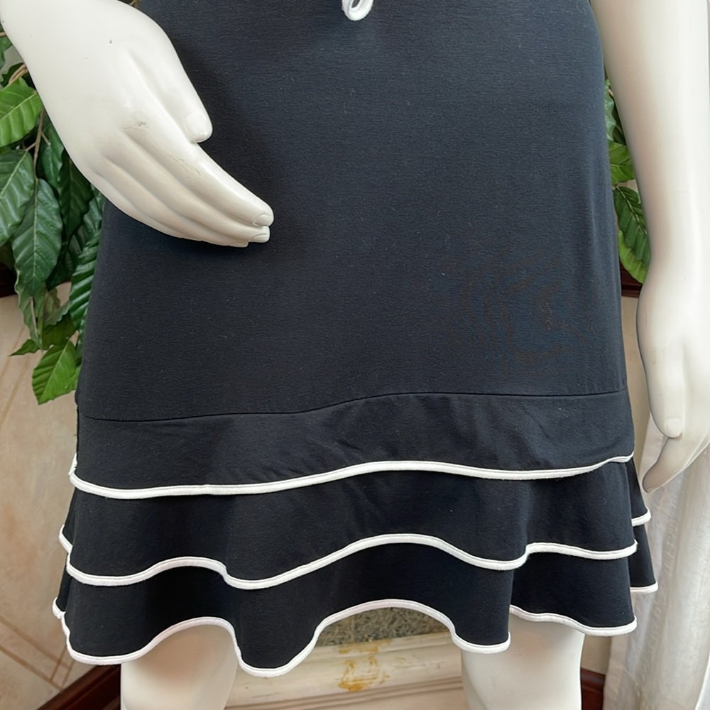 THE LIMITED STRAPLESS RUFFLE HEM DRESS - Picture 3 of 9